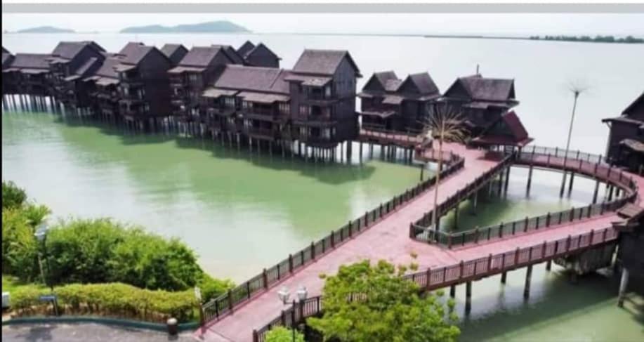 The Green Lagoon 珍南海滩 外观 照片